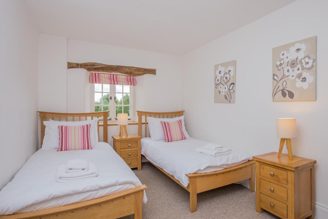 Kingston Estate Villa Staverton  Kültér fotó